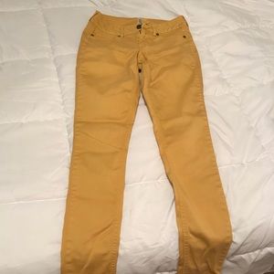 Mustard skinny jeans brand new.